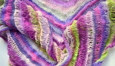 KNITTED-SHAWL